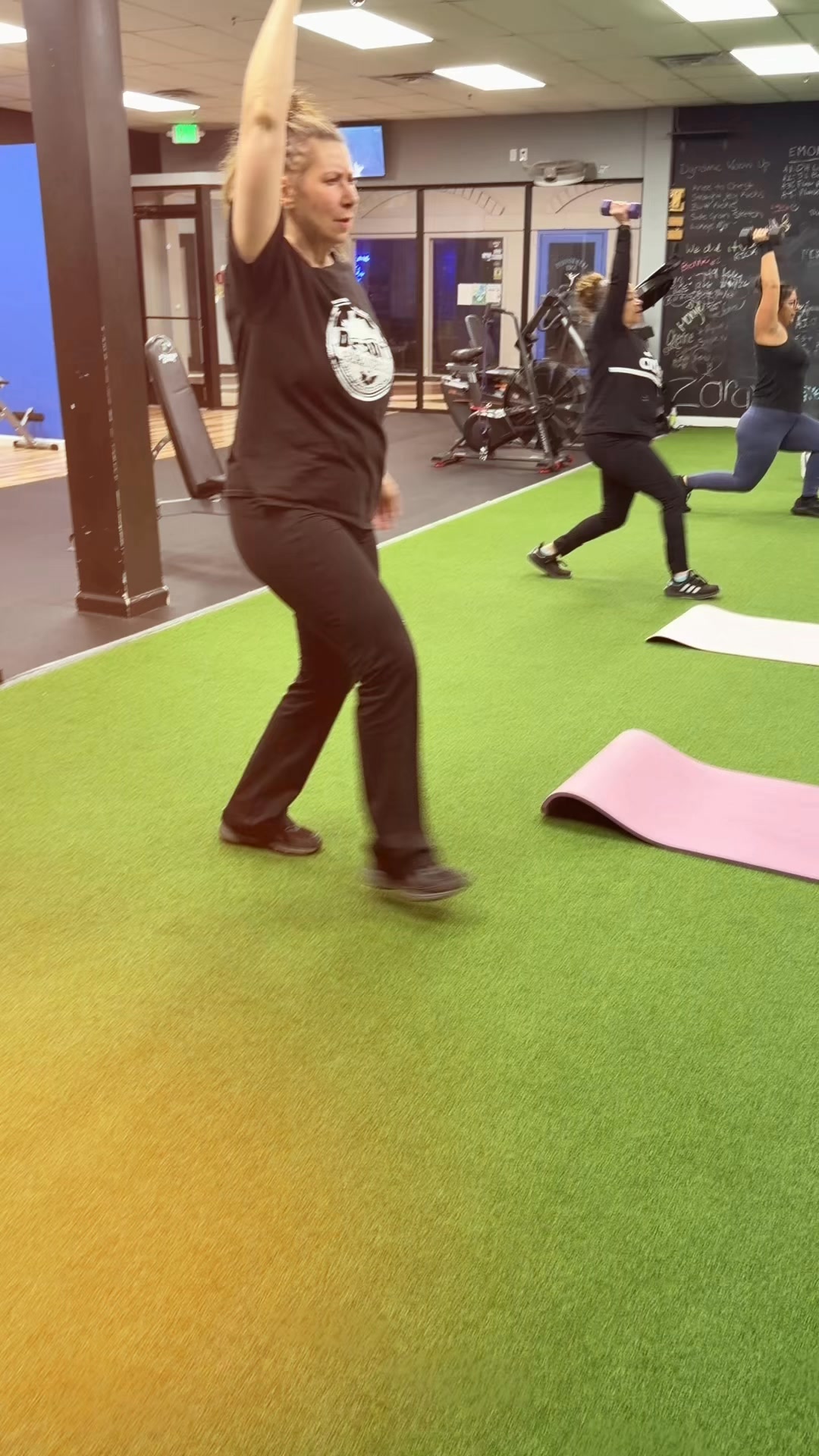 Fitness goals are better accomplished together.
Sign up for Semi- Private Training today definingheights.com #fitness #womensupportingwomen #groupfitness #definingheights