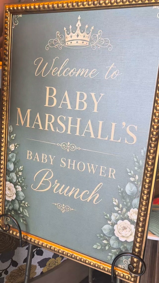 I attended one of my longtime clients babyshower! 💚 Had an amazing time and enjoyed seeing the prints they picked to be printed for decor from our maternity shoot!
www.luciascreations.co
#luciascreations #atlantaphotographer #Maternity #babyshower