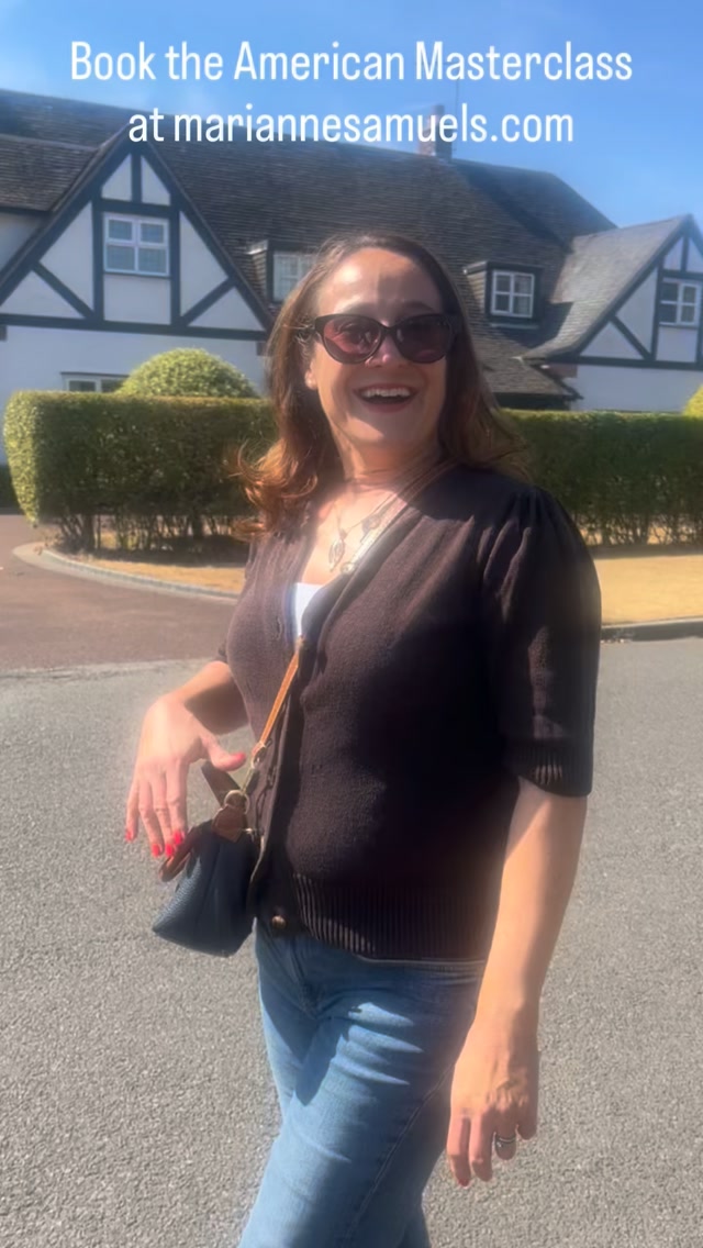 Another glorious day here and there’s still time to get your space on the masterclass happing next Thursday!
We have an exciting plan of action:
🇺🇸full accent break down and analysis
🇺🇸accent to acting
🇺🇸improvisation in accent
🇺🇸unique method to embed learning
Only a few spaces left!!! #dialectcoach #americanaccentcoaching #americanaccent #childstars #voicecoach