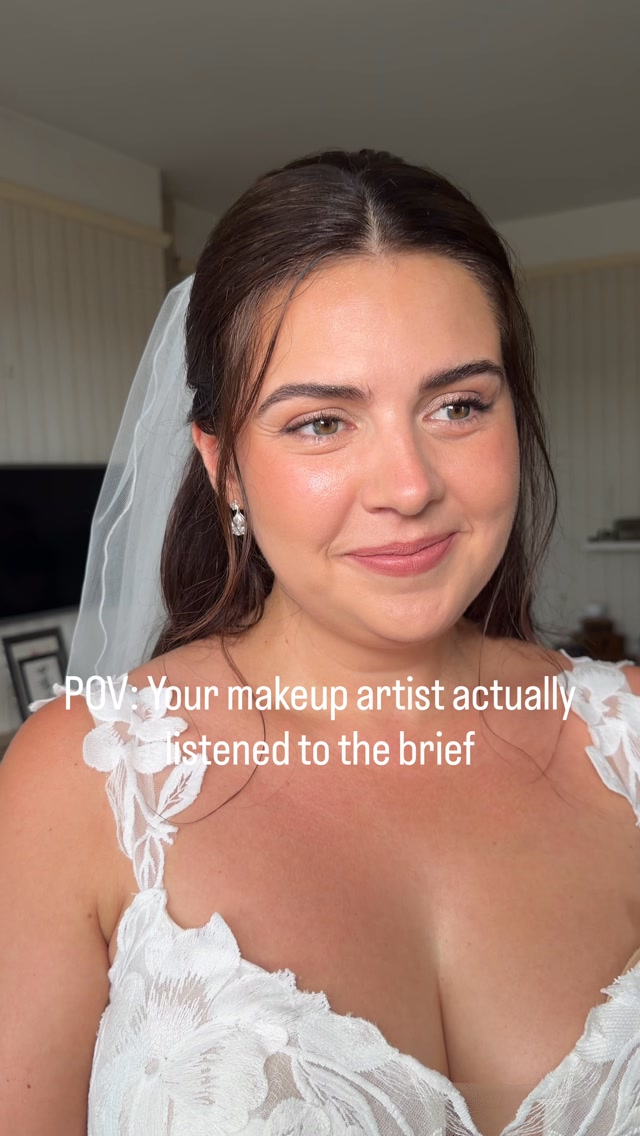 “OMG! I love it… no notes.” 🤍
Honestly, this is the reaction I’m always hoping for.
Because your wedding makeup shouldn’t feel like someone else’s idea of what a bride should look like.
It should feel like you.
We talk about what you normally wear, what you love, what you don’t, how you want your skin to look and most importantly how you want to feel when you look in the mirror.
Skin that still looks like skin.
Makeup that feels polished, not overdone.
And a bride who still completely recognises herself.
No notes. I’ll take that. 😂🤍
2027 brides, if this sounds like your kind of bridal makeup, my diary is open ✨