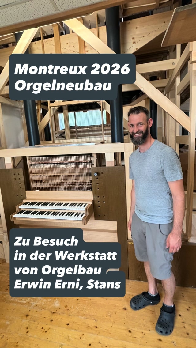 Zu Besuch bei Orgelbau Erwin Erni, Stans.
Zu seiner grossen Freude präsentiert Erwin Erni seinen Neubau für die Neuapostolische Kirche in Montreux.
Derzeit fertig vormontiert in Stans, beginnt nun der Abbau und Transport nach Montreux, wo die neue Orgel Ende November 2026 in Betrieb genommen werden soll.
Der Kirchenmusikverband gratuliert dem Nidwaldner Orgelbauer herzlich zu diesem schönen Projekt!
#orgel#orgelbau#stans#erwinerni#montreux