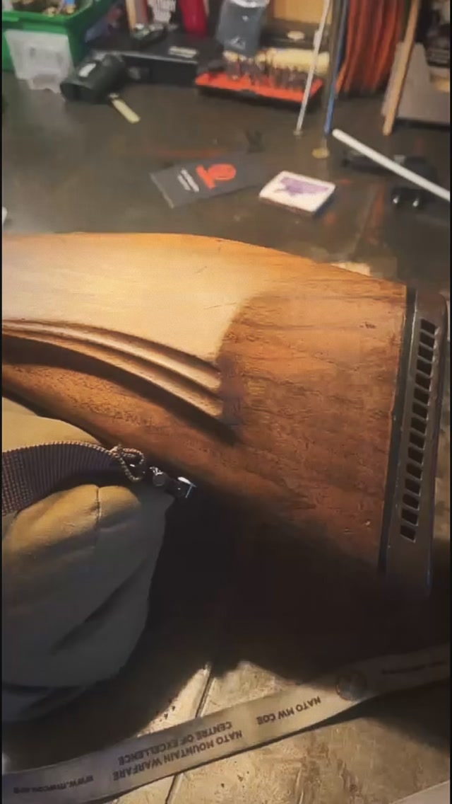 Ruger 1 / Heym Octagon / Burris Six Xe 3-18x56 / 10.3x60R @reichenberg_gauder / Capra Mü-Bre - Ein alter "Hase" darf komplett überarbeitet wieder auf die Jagd in Graubünden. 🌿 Ruger 1 / Heym Octagon / 10.3x60R – Una vecchia gloria torna a caccia nei Grigioni dopo una revisione completa. 🌿 #armeriagrigioni