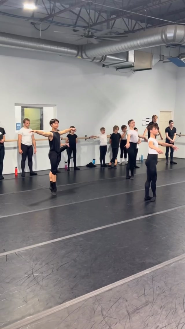 Every jump, a little higher. Every landing, a little stronger. 💪💥 #themaledanceconnection #maledancer #ballet #dance #balletdancer