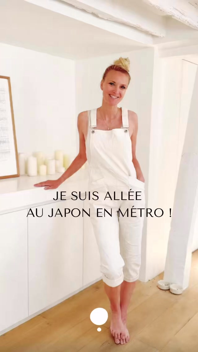 Quand êtes-vous rentrés de vacances ?
🌿
C’est fou comme à peine rentrés, les vacances paraissent déjà loin ! Alors pour rester dans le dépaysement pourquoi ne pas trouver des pépites tout près de chez vous ?
🌿
C’est ce que j’ai fait avec ce jardin japonais aux portes de Paris ! Bref je suis allée au Japon en métro ! Parfait pour l’empreinte carbone tout ça…
🌿
Plus sérieusement, on cherche parfois très loin des plaisirs que l’on peu trouver tout près de nous. La France et l’Europe regorgent d’endroits incroyables !
🌿
Je vous laisse me dire ce que vous en pensez et d’ici allez à l’essentiel !
.
.
.
.
#ecologiedinterieur #vivreavecmoins #voyagerautrement #japanvibes #slowlifestyle