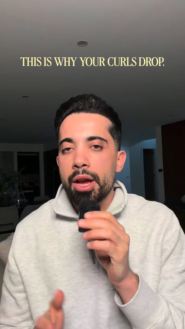If your curls keep dropping, before you reach for more hairspray… check what happened before that 👀
A few things i always think about when i want longevity:
• is my section size right for the hair i’m working with?
• am i using enough tension?
• am i actually letting the curl cool before i touch it?
• am i layering product throughout instead of trying to fix everything at the end?
Because once that curl has been rushed, brushed while it’s warm or not set properly, drowning it in hairspray isn’t going to magically bring the hold back 😂
Longevity is something you build from the beginning, not something you spray on at the end.
save this for the next time you’re struggling with curls that won’t hold 🤍
And if you want to learn my full technique step by step, comment MASTERCLASS and i’ll send you the details.