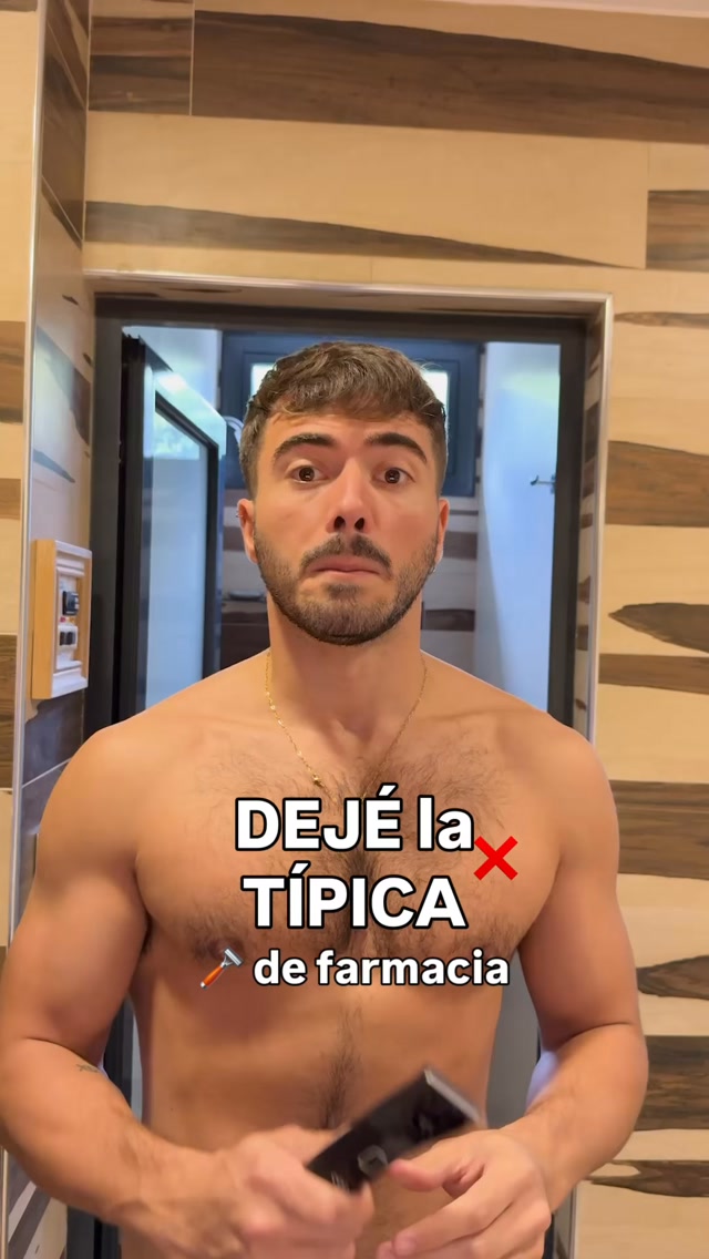 Le dije CHAU 👋🏼 a las maquinitas de farmacia y fue mi mejor decisión.
No más cortes, ni irritación, ni picazón. Ahora afeitarme el cuerpo es seguro y relajante.
Y por eso la mejor opción es Dos Amigos 😎 porque tratamos tan bien a tu piel que hasta nos especializamos en cuidar la piel de tus 🥚
Sí, tal como leíste.
Nuestras trimmers además de ser de alta calidad y a prueba de agua, están hechas con cuchillas cerámicas que no cortan, no pellizcan y no se oxidan.
Porque nosotros no solo pensamos en la estética, también pensamos en la comodidad y en la salud.
Elegí Dos Amigos y dejá atrás aquellos tiempos oscuros de sufrir cuando te toca afeitado.