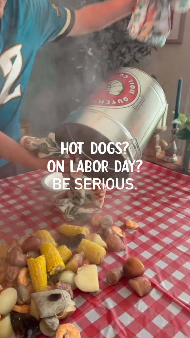 Grab a Pot To-Go and steam it at home, or let us cater the whole party so you can sit back and enjoy the long weekend with everyone else!
Crab legs > hot dogs. We said what we said. 😂