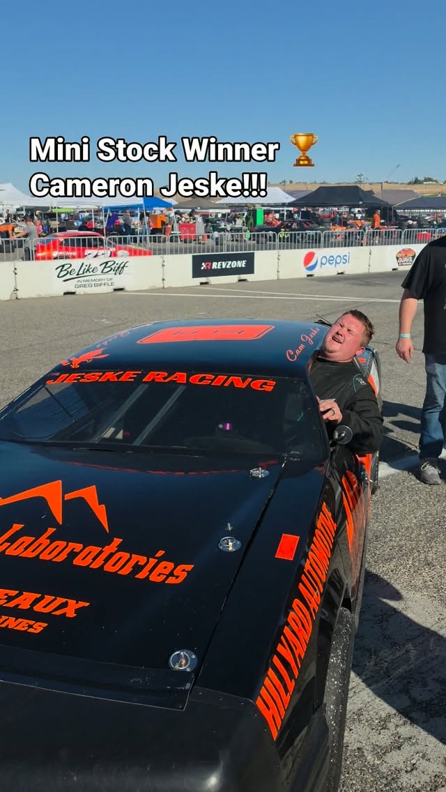 Congratulations Cameron!
1. Cameron Jeske
2. Brandon Smith
3. Andy Brown
It's the Fall Classic day 2! @tricityraceway_rmec