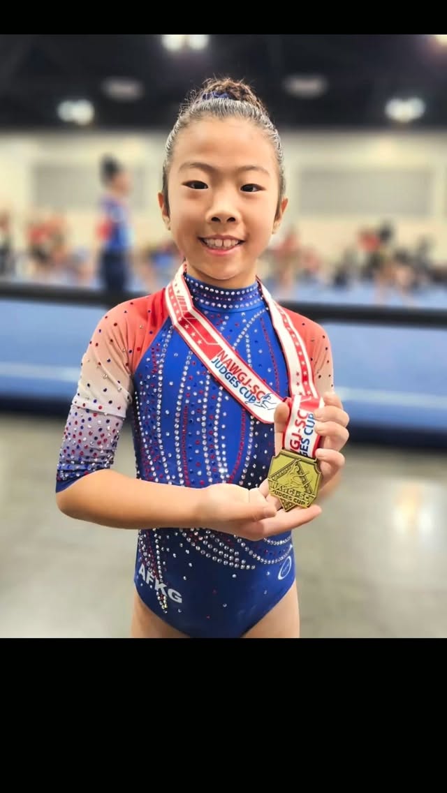 🌟 STUDENT SPOTLIGHT: LAUREN CHO 🌟
THEN ➡️ NOW 💫
Lauren began her journey with American Flips in 2023, and what an incredible journey it has been!
In just two years, her hard work, determination, and love for gymnastics have taken her from Pre school recreational classes ➡️ to the USAG Level 2 Competitive Team ➡️ and now to competing at Level 3! 🏆
Every fall, every “one more time,” and every extra bit of effort has helped bring her to this moment. Lauren is proof that small steps, repeated with determination, can lead to BIG accomplishments.
We are SO proud of how far you’ve come, Lauren, and we can’t wait to see where this journey takes you next!
We are also incredibly proud to have you at American Flips. Thank you for trusting us to help you stretch your limits and reach new heights!
Keep flipping. Keep dreaming. Keep shining. ✨
#studentspotlight #thenandnow #americanflips #gymnasticsjourney