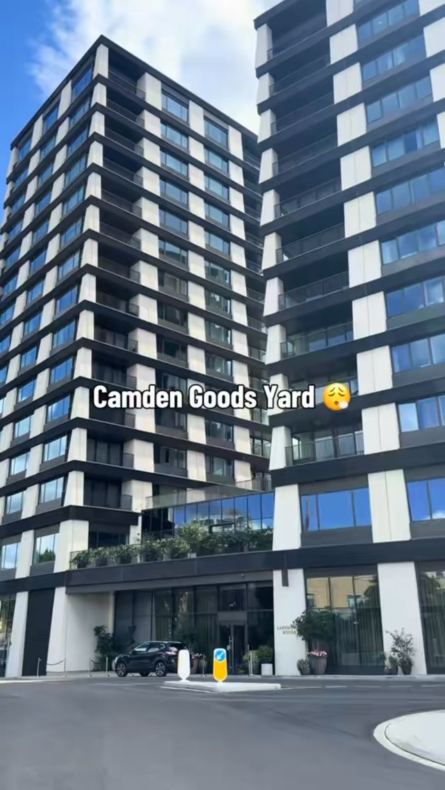 Would you live here?
This is Camden goods yard, great location, amenities include cinema room, gym, co working spaces, swimming pool and sauna!
#ahandwithproperty #propertyfinder #propertysourcing #property #londonproperty