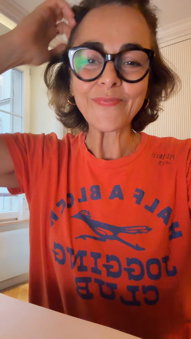 Mini Astro BlaBla • mercredi 7 octobre
Un ciel excité / excitant.
Je vous raconte tout juste là.
Et espère que vous êtes dans une forme XXL.
Merci pour vos partages, toujours si précieux, vos commentaires et tout le reste. ♥️
#astrologie #miniastroblabla #theastromamaclub
