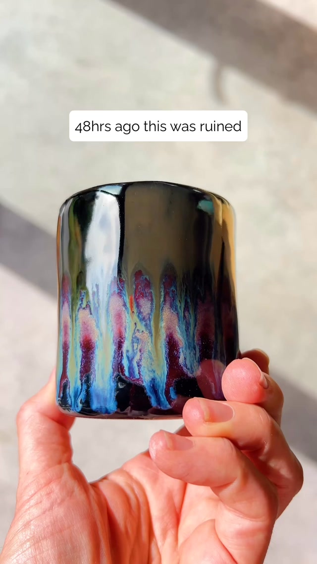 Pinholed glaze is not welcome hereš
āāļø
I could have written her off but OBVIOUSLY thatās not how I rollšŖ (stubborn is, in fact, a quality)
A bit of reglazing & another trip through the kiln and LOOK AT HER NOWšŖ©
Send this to your equally stubborn friend who also considers this an excellent personality trait
And be honest - would you have binned her? š