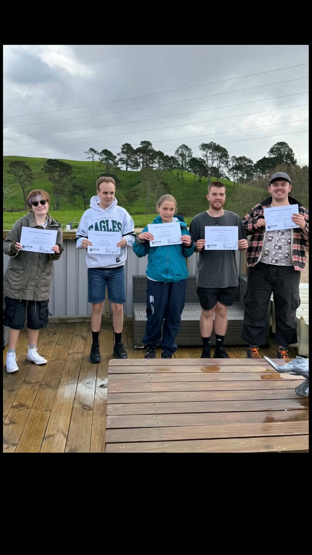 That’s a wrap on Term 3 of Head Start!
We celebrated graduation with an awesome day of laser tag and bowling, before heading back to Outflow’s yard for a BBQ and certificates.
We’re so proud of how far this crew has come over the term. Growing in confidence, learning new skills, taking on new experiences and having plenty of laughs along the way.
Congratulations team, you smashed it!