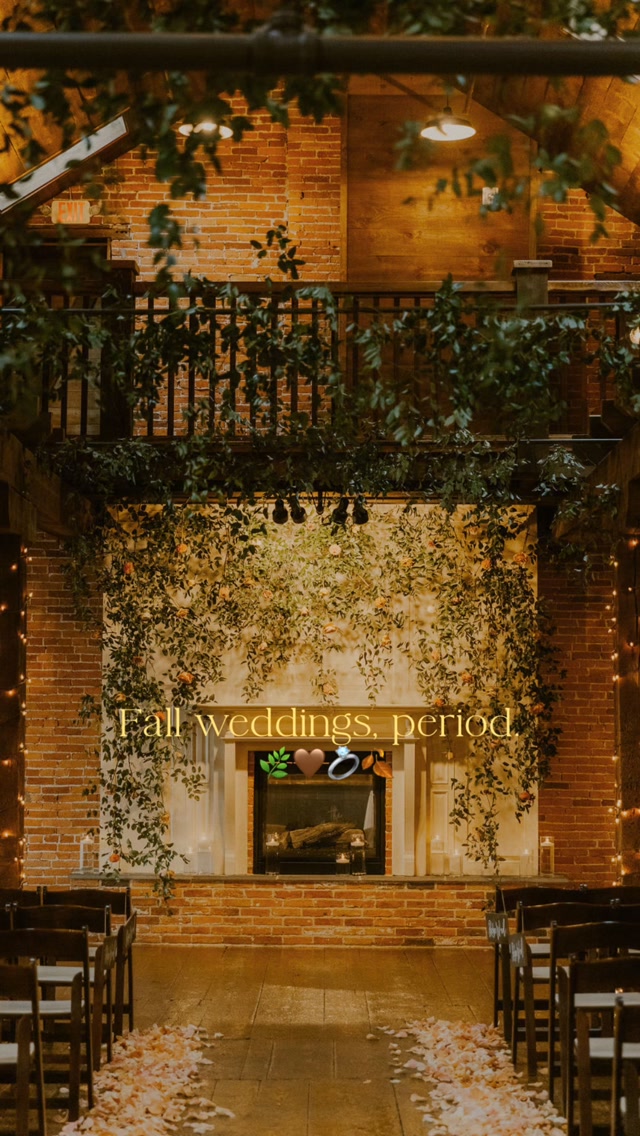 There’s a reason fall is one of the most popular wedding seasons in central PA 🍂 💍 The vibes are everything this time of year 🤎 Don’t be sad that you missed out on a 2027 fall wedding date 👀 Now is the time to tour & book 📆
Photographer: @chrissymariephoto
Coordinator: @aalearayy with @thebookinghouse
Florist: @lauraoflauxmont
DJ: @mixedupdjs
Beauty: @bellabyisabellabeauty
Couple: @abbyflinchbaugh & @bensourbeer