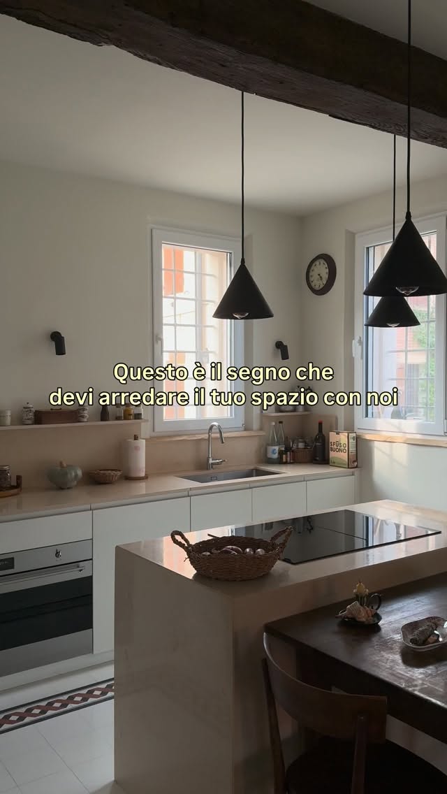 Casa, ufficio, negozio: ogni spazio ha una versione migliore di sé. 🏠✨
Questi sono solo alcuni dei progetti che abbiamo realizzato come Messori Arredamenti — ambienti pensati su misura, dove ogni dettaglio ha un senso e ogni angolo racconta qualcosa.
📍 Vieni a scoprire come possiamo trasformare anche il tuo spazio, ci trovi in Via Volta 8D a Scandiano!
📩 Scrivici in DM o prenota un appuntamento
#messoriarredamenti #arredamentosumisura #interiordesign #arredamentocasa #designdintérieur