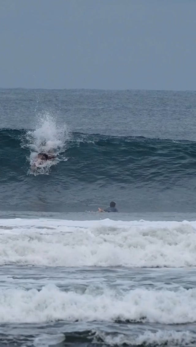 @vitinhovalentinn ๐ฅ๐ฅ๐ฅ
.
.
.
๐ฅ @saulphotos99
.
.
.
#nicaragua #travel #surf #naturephotography #surfphotography