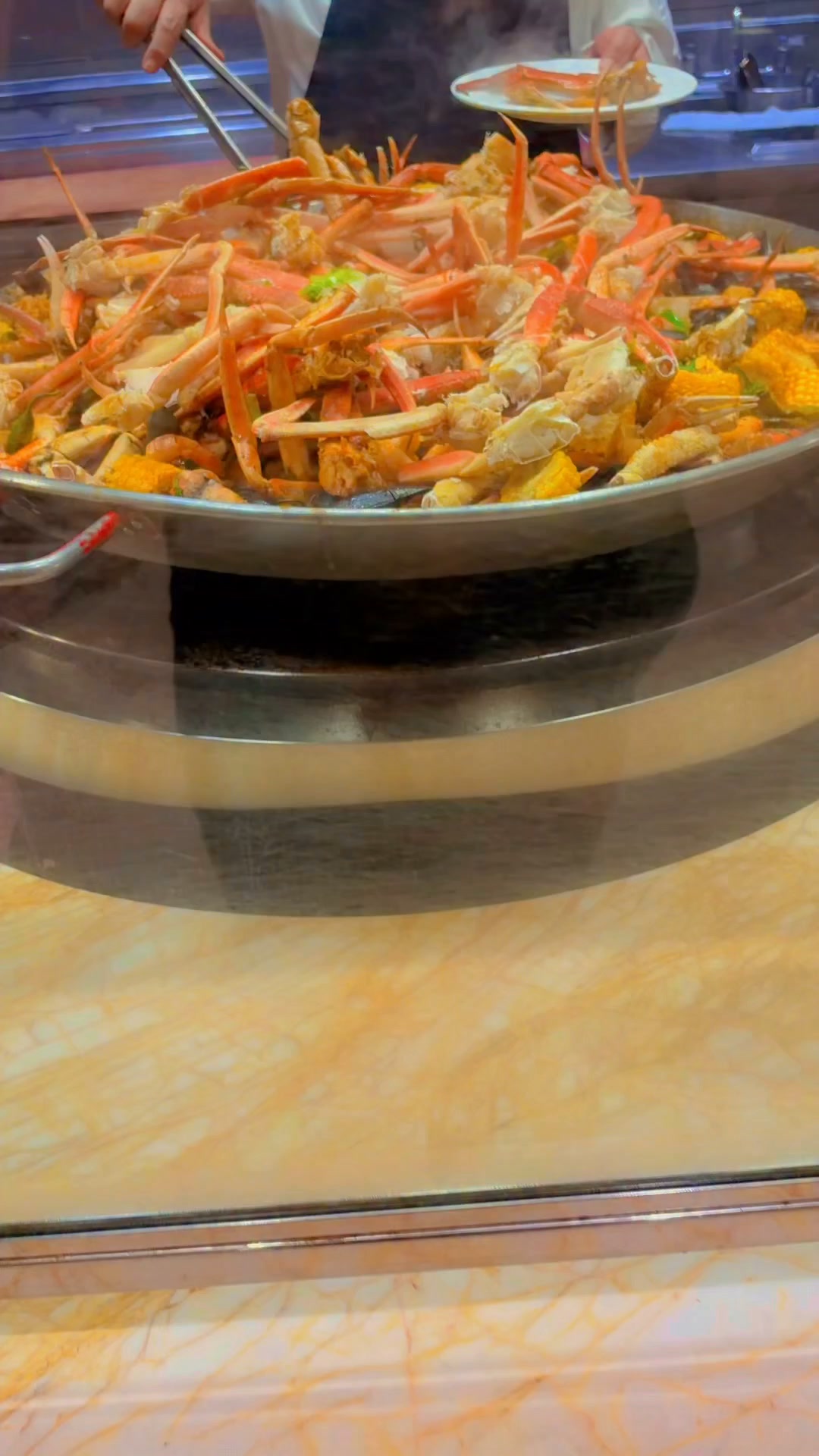 I was under the sea at Wynn Buffet Las Vegas โญ๏ธโญ๏ธโญ๏ธโญ๏ธโญ๏ธ #vegasfoodie #vegasfood #seafoodboil #seafoodlovers #crabboil