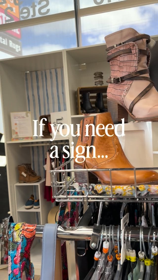 San Antonio, if you needed a sign to go fall shopping… THIS IS IT. 🍂👀
Fresh fall arrivals are hitting the floor at Daly Finds! Come thrift and resale shop with us for unique women’s clothing, shoes, accessories, designer finds and those one-of-a-kind pieces you won’t find everywhere else.
New finds are added to the sales floor daily—so there’s always a reason to come back. 🛍️
📍 Daly Finds | San Antonio, TX
I-10 & De Zavala, next to Goodwill
#SanAntonioThrift #SanAntonioShopping #SanAntonioResale #ShopSanAntonio #DalyFinds