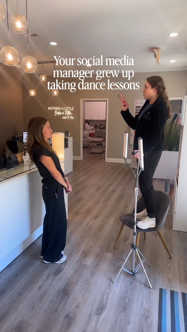 We’re drilling til it’s perfect 🫡 🤣🫣
Do we thinking Alisha was trying to tell me something when she brought this idea to me? 🤔
#dancemoms #socialmediamanager #officelife