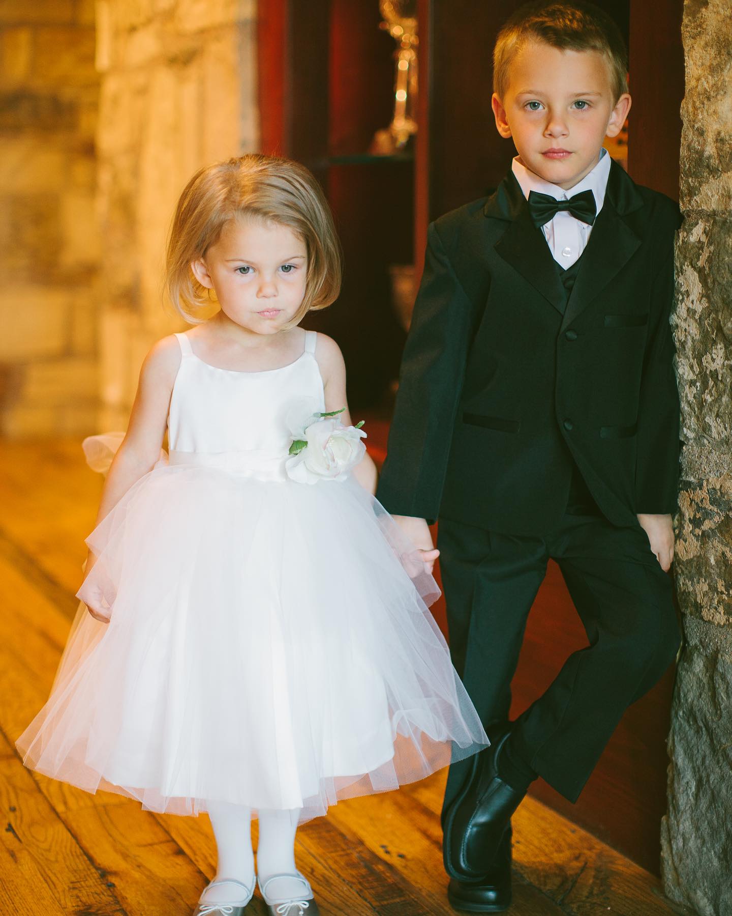 How adorable are they? The cutest duo ready to start off the ceremony #amymancusoweddings
@amymancusoevents