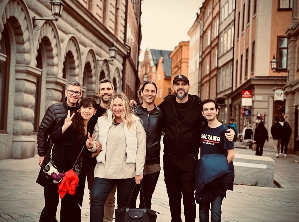 Good vibes only in Stockholm - more to come soon 🇸🇪 🔥
@googoosh_final_chapter tonight!
📸 @lucinefyelon