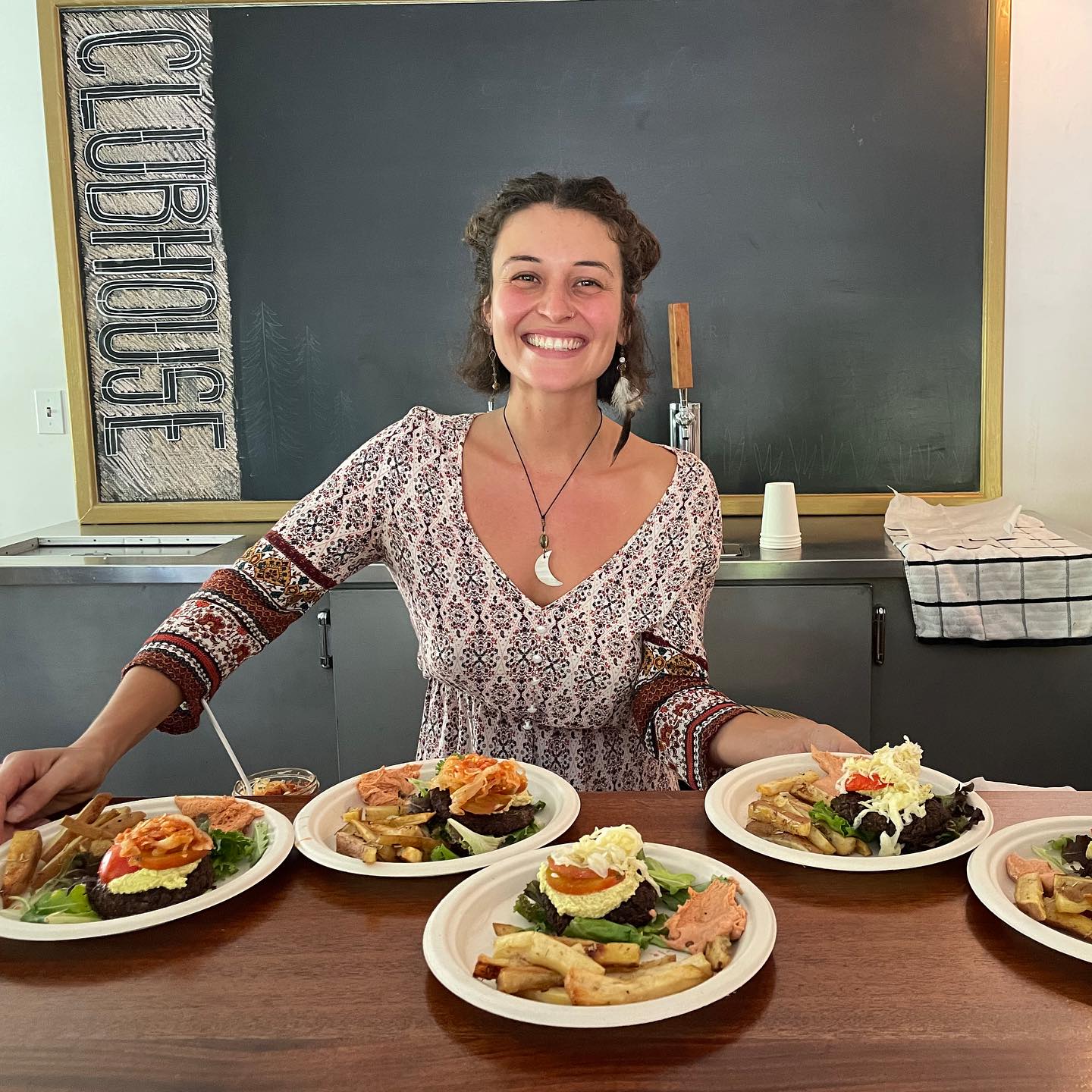 We are so excited to be able to receive the magical medicine of @saige.creates in our upcoming Goddess Awakening Retreat! We believe that part stepping into our Divine Feminine really begins with the way that we treat & view our bodies. One of the most potent ways to nourish our inner landscape is to do so through fueling it with high vibe, soulful foods made with intention & love in each step of the food process. From knowing where our food comes from, the intention put forth in its preparation, our capacity to truly be present with our food as we eat, the gift of sharing the food with others, food offers an opportunity to commune with the divinity that exists within us & around us.
We are also passionate about supporting local female, small business owners in the SLC community. We believe that though returning to communal ways of supporting, uplifting, encouraging & inspiring one another that we are able to amplify our collective vision to be a greater source of impact for our communities & our planet.
Here is Saiges bio.
"Saige creates from the heart; sharing health-conscious meals with only quality ingredients. Each meal served is crafted with intention and love, considering each step of the process, from source to serving. She's been sharing her love and magic in Utah and Costa Rica: cooking and space-holding for ecstatic dance, retreats, ceremonies, and other intentional gatherings. Saige believes food is medicine, and is grateful to be in service to it. She finds cooking to be a creative, joyful process that gets to be shared with others"
We still have a few last minute spots left for the Womban who is ready to heed the call.
🌹Goddess Awakening Retreat🌹
Oct. 12-15th, 2023
Big Cottonwood Canyon, UT
Link in bio✨
#foodismedicine #divinefeminine #goddessawakening #womensretreat #tantraretreat
#feminineempowerment #womensupportingwomen #womenempowerment #femalesmallbusinessowner #knowwhereyourfoodcomesfrom #sacredsisterhood