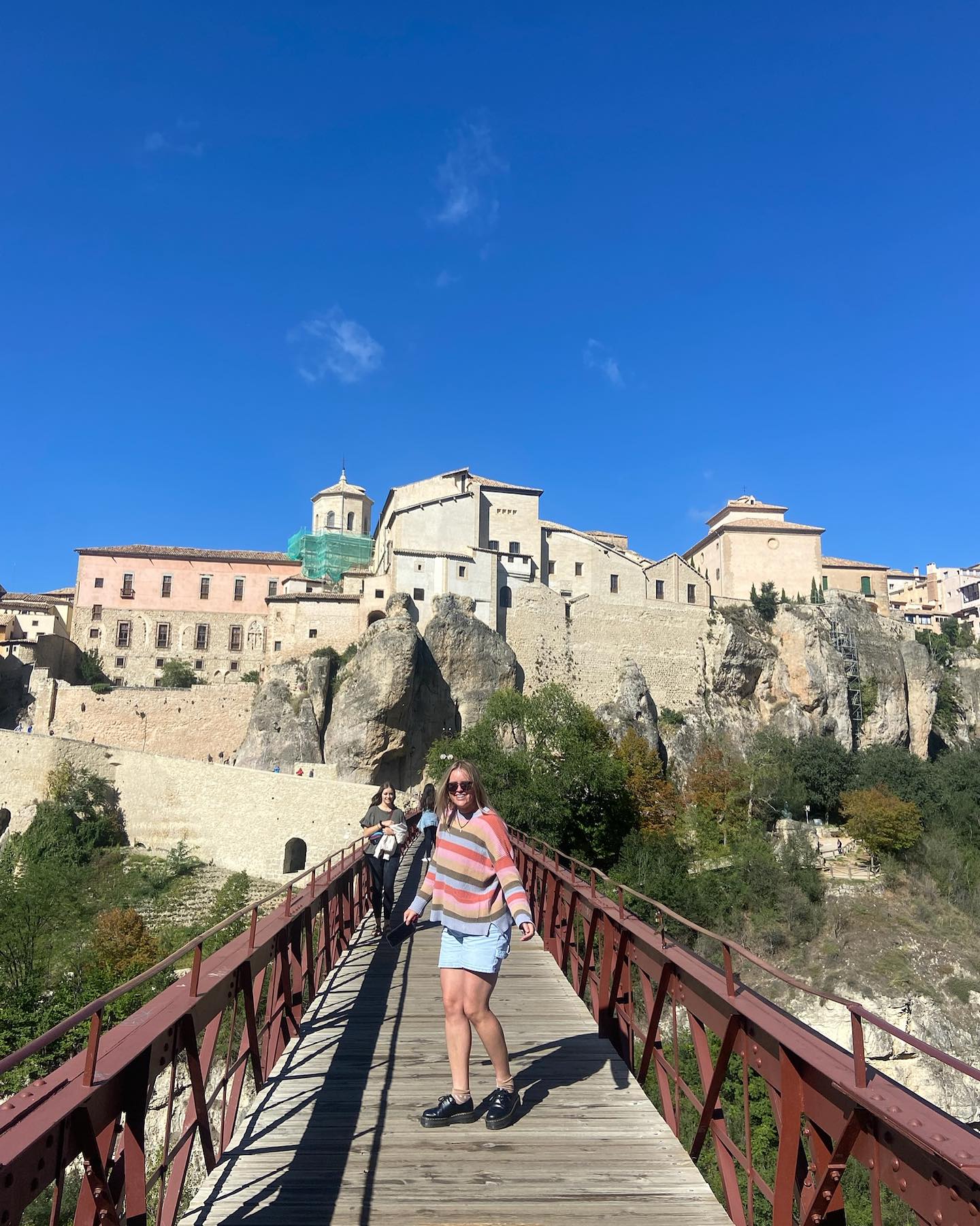 the coolest part about spain is these cute girls:))🥵💕