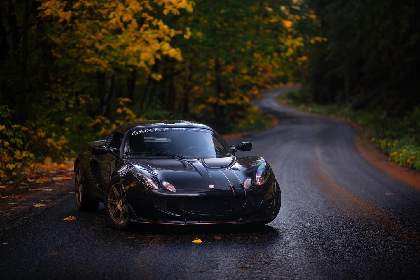 Aging like a fine wine 👌🏻
An Elise fitted to our radiator exit ducts 😂
Thanks for the 📸 @crabtreenate
-
-
#lotus #lotuselise #lotuselises2 #elises2 #sportscar #carbonfibre #carbonfiber #carbon #cfrp #lasercut #lasercutting #precision #britishmanufactured #osportdesign