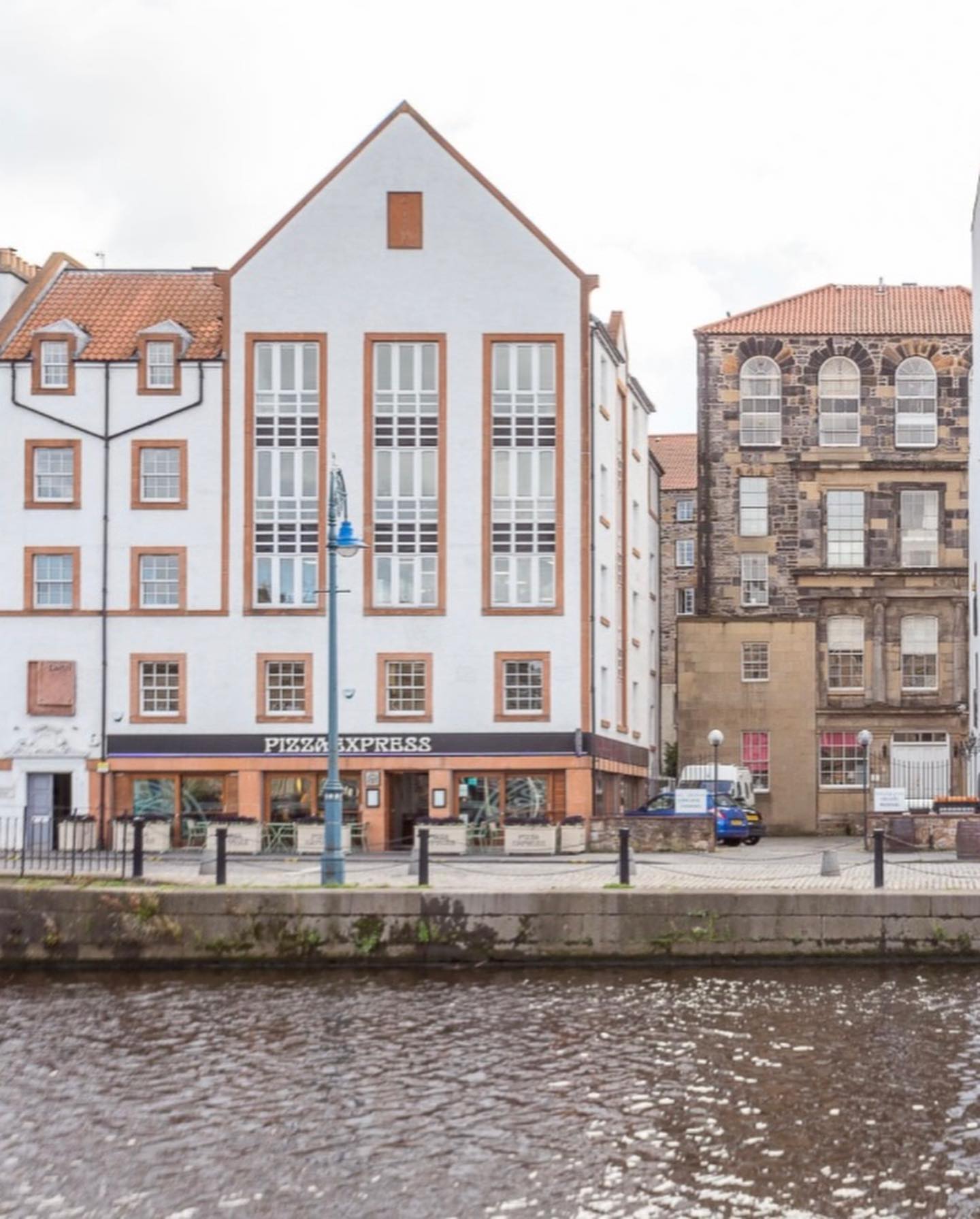 ✨ NEW TO THE MARKET. ✨
Tenanted Property - Investment Purposes Only!
Current Yield 4.8%
Long Term tenants with stable income
FIXED PRICE £220,000 includes all inventory items and safety certs !
Full details can be found on this link
https://www.chrisslingproperties.com/shore23201026
DM or call us 0131 639 6399 to arrange a viewing !
#edinburghproperty #btl #tenantedproperty #investment #tenantedinvestment #forsale #chrissling #edinburghinvestments #investorsuk #realestateinvestors