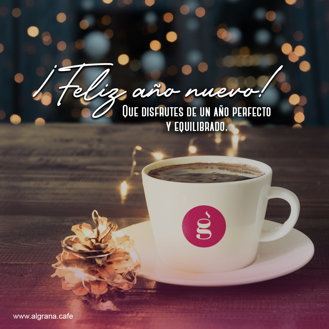 Que todas sus mañanas sean únicas, que disfrutes del mejor aroma del mundo y que todo se vuelva posible. ¡Feliz Año Nuevo !🥳✨
Vive un año lleno de #CafeAlgraná☕
💻www.algrana.cafe
#cafédecalidad #mezclazdecafé #cafégourmet #newyear