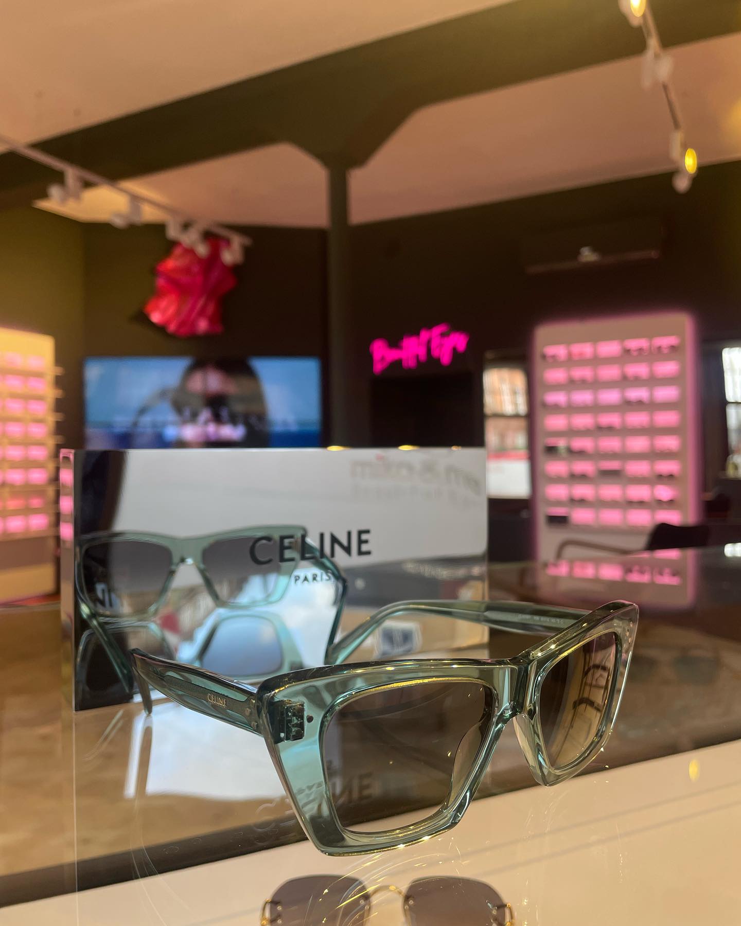 Here are some of our Celine glasses!
What ones are you’re favourite?😎
#mikaandme #sunglasses #beautifuleyes #celine