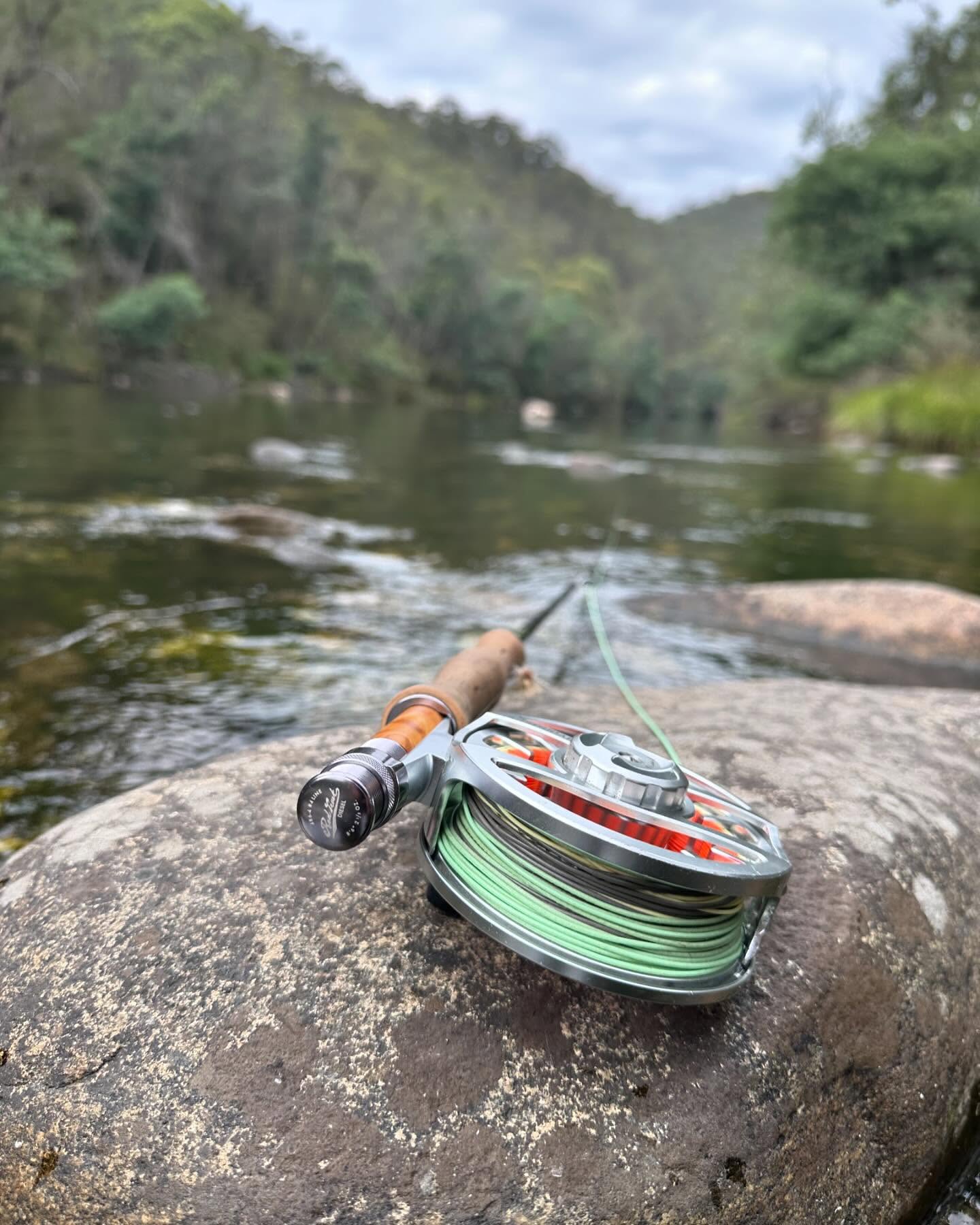 The @redtruckflyfishing 486-4 living its best life on the Indi River in the NSW High Country. #geartruck #flyfishingaustralia #nzflyfishing #flyfishingtravel #flyfishingtrip