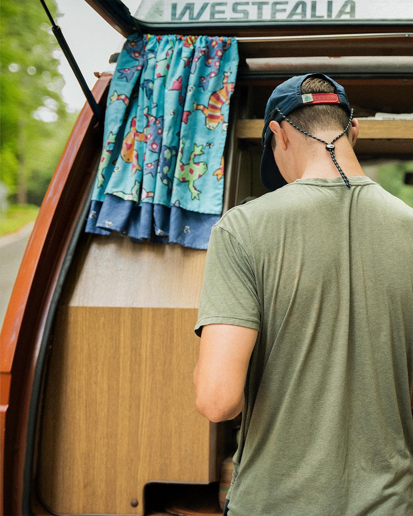 Get In And Go.
In the midst of what looks like to be the last snow storm of the season, my mind shoots forward to the Spring and summertime ahead. Nothing beats just getting in and going on a Summer evening.