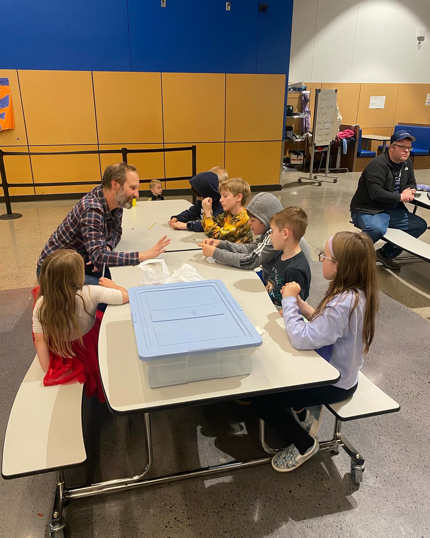 Bear den finished out our ‘23-‘24 season with super science elective taught by one of our amazing parents! #cpcbsa
