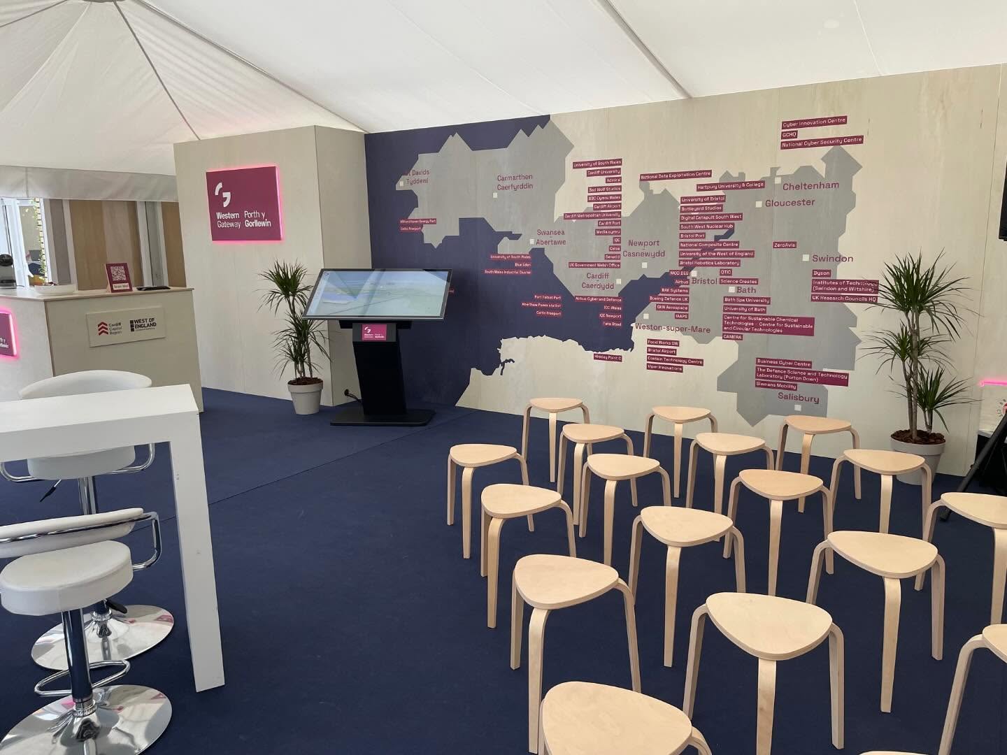 Our recent exhibition stand for Western Gateway - full project from design, printing, manufacture and installation. In keeping with the eco theme, we direct printed onto birch plywood. Pleased to say the stand won the 2024 sustainability competition! π
.
.
.
.
.
.
#ukreiifevent #ukreiif #exhibitionstand #eventgraphics #promotionalitems #customprints #customgraphics #signs #signmaker #vehiclegraphics #design #logo #logodesign #vinyl #signage #graphicdesign #bristol #customplaque #branding #companybranding #print #largescaleprints #signcompany #shopfront #bristolbusiness #localbusiness #vinylstickers #customstickers #shopdisplay #bristolbusiness