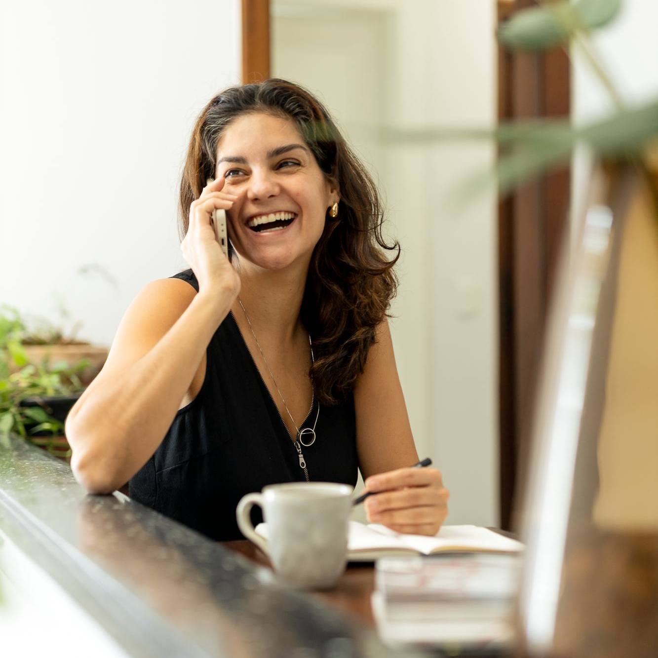 No Baobá Work, nosso compromisso é oferecer espaços
de trabalho que realmente fazem a diferença.
Conheça um pouco mais sobre nós, através dos depoimentos de nossos clientes.
E venha conhecer como um ambiente bem projetado pode transformar sua rotina e impulsionar seu negócio.
#sumare #eventos #espaçosversáteis #flexibilidadenotrabalho #baoba