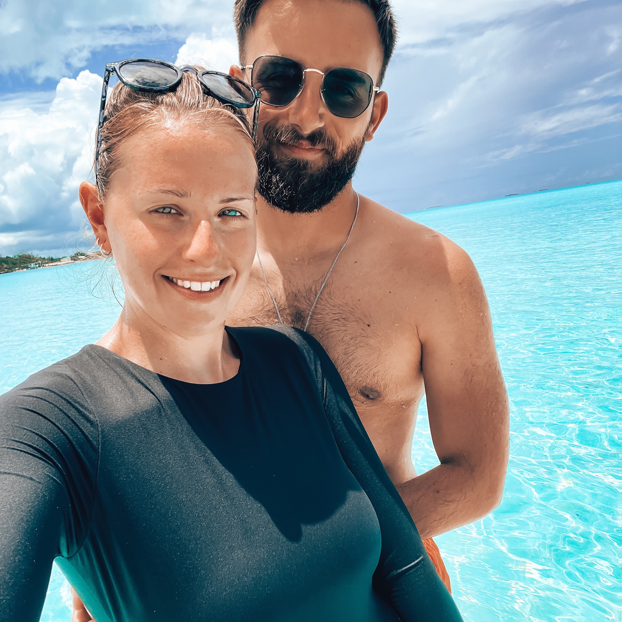 Sun, ocean and love 💙💙
#bahamas #bahamaslife #ocean #sun #love #couplelove #travelblogger