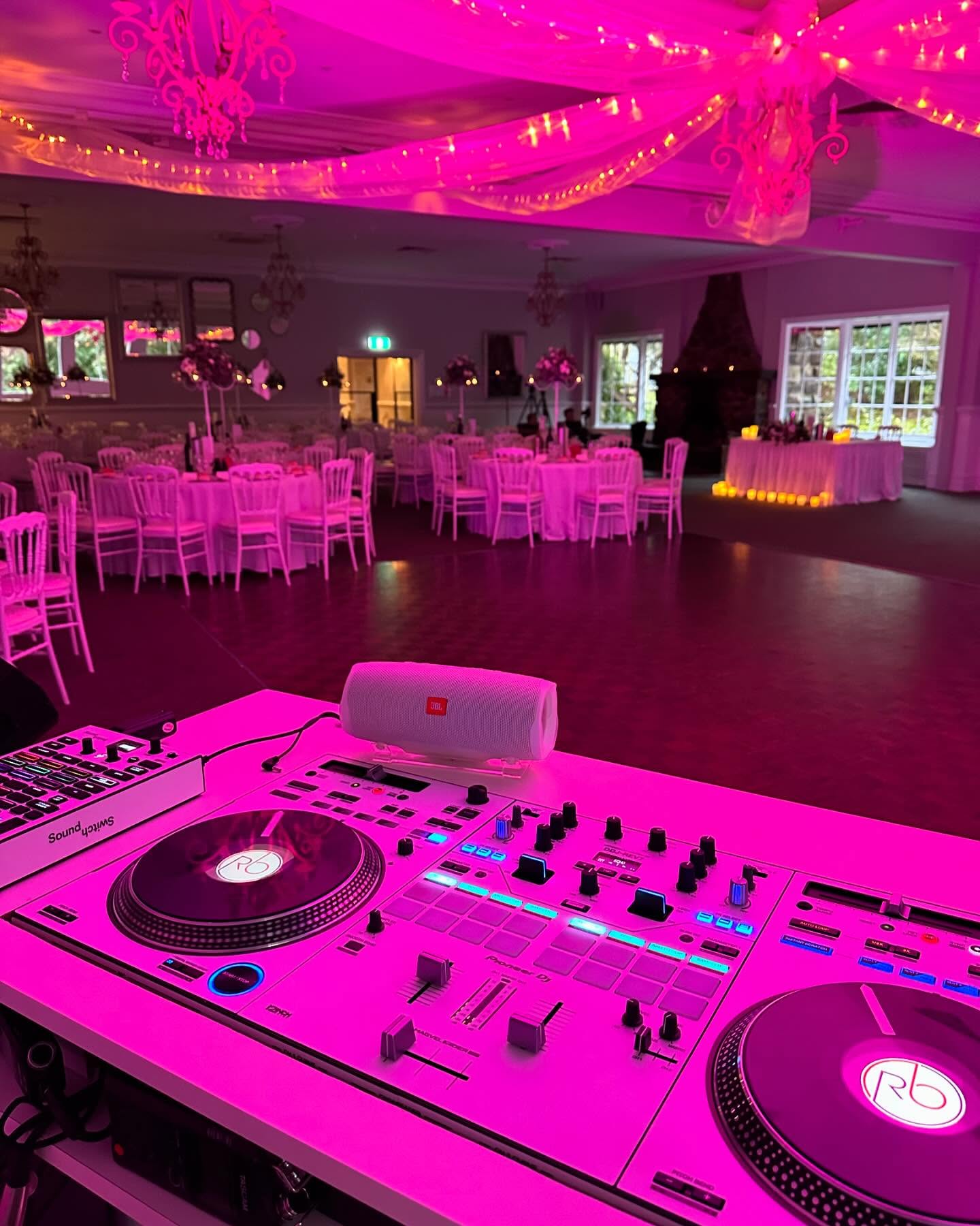#thernbdj #melbourneweddingdj #melbournewedding #melbournedj