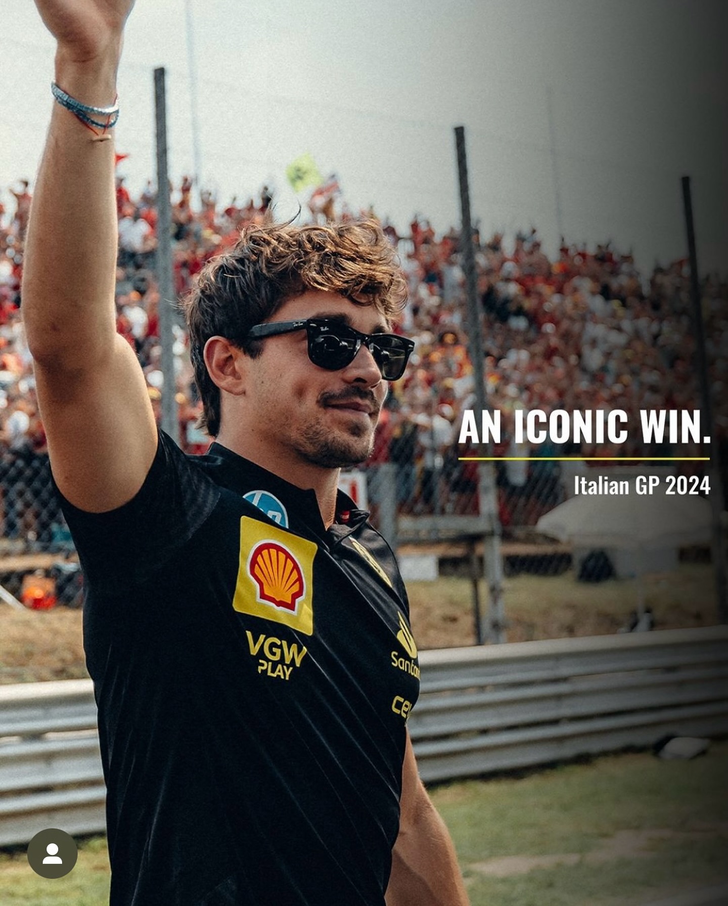Ricordando la vittoria di @charles_leclerc indossando @rayban 🏎️❤️🇮🇹. #scuderiaferrari #rayban