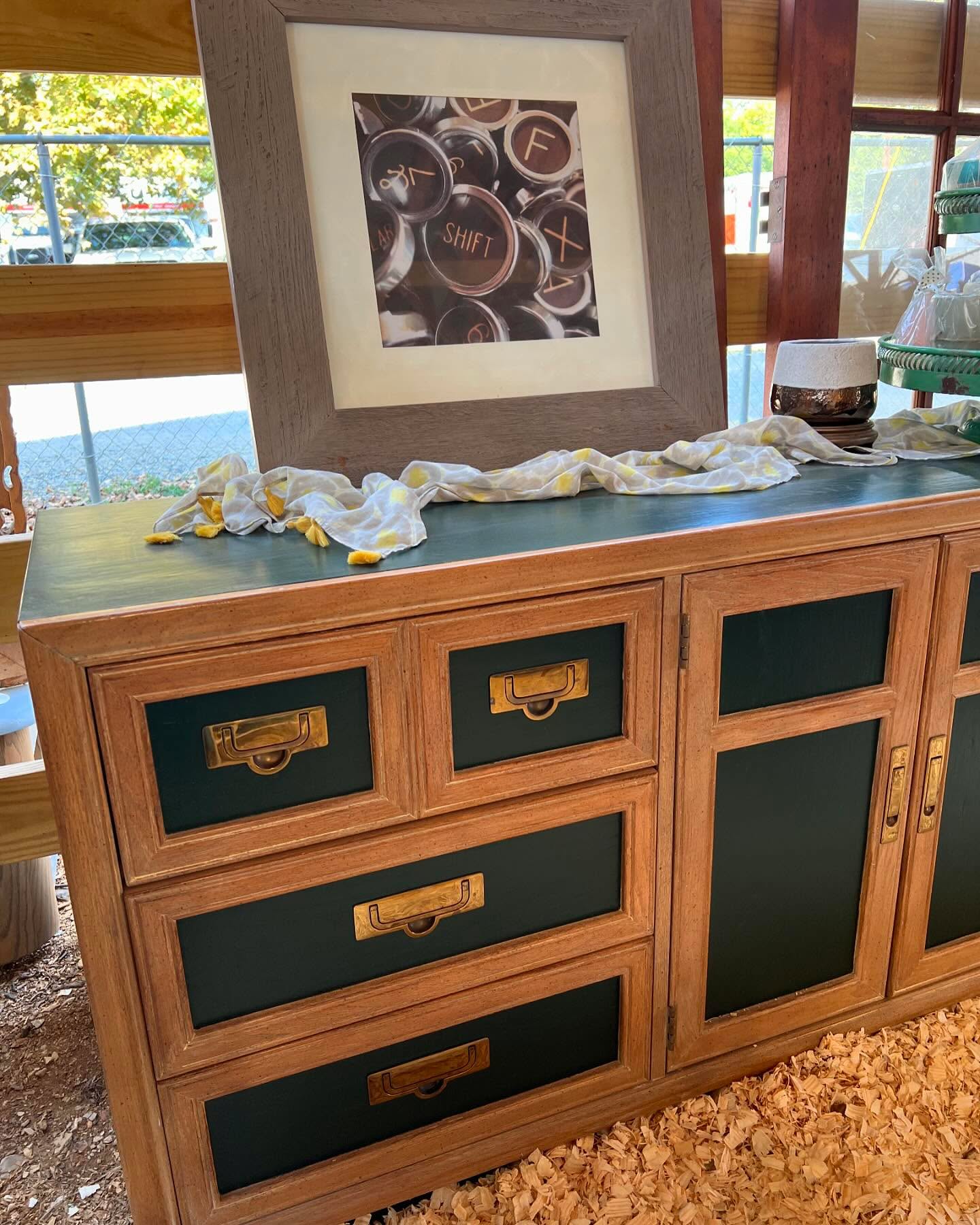 What a beautiful sunny day to shop our booth at Clarke County Fairgrounds! We’re at the Lucketts Fall Market and have loads of great finds to see. 10am-5pm today and tomorrow. More details at the link in our bio. #luckettsfallmarket