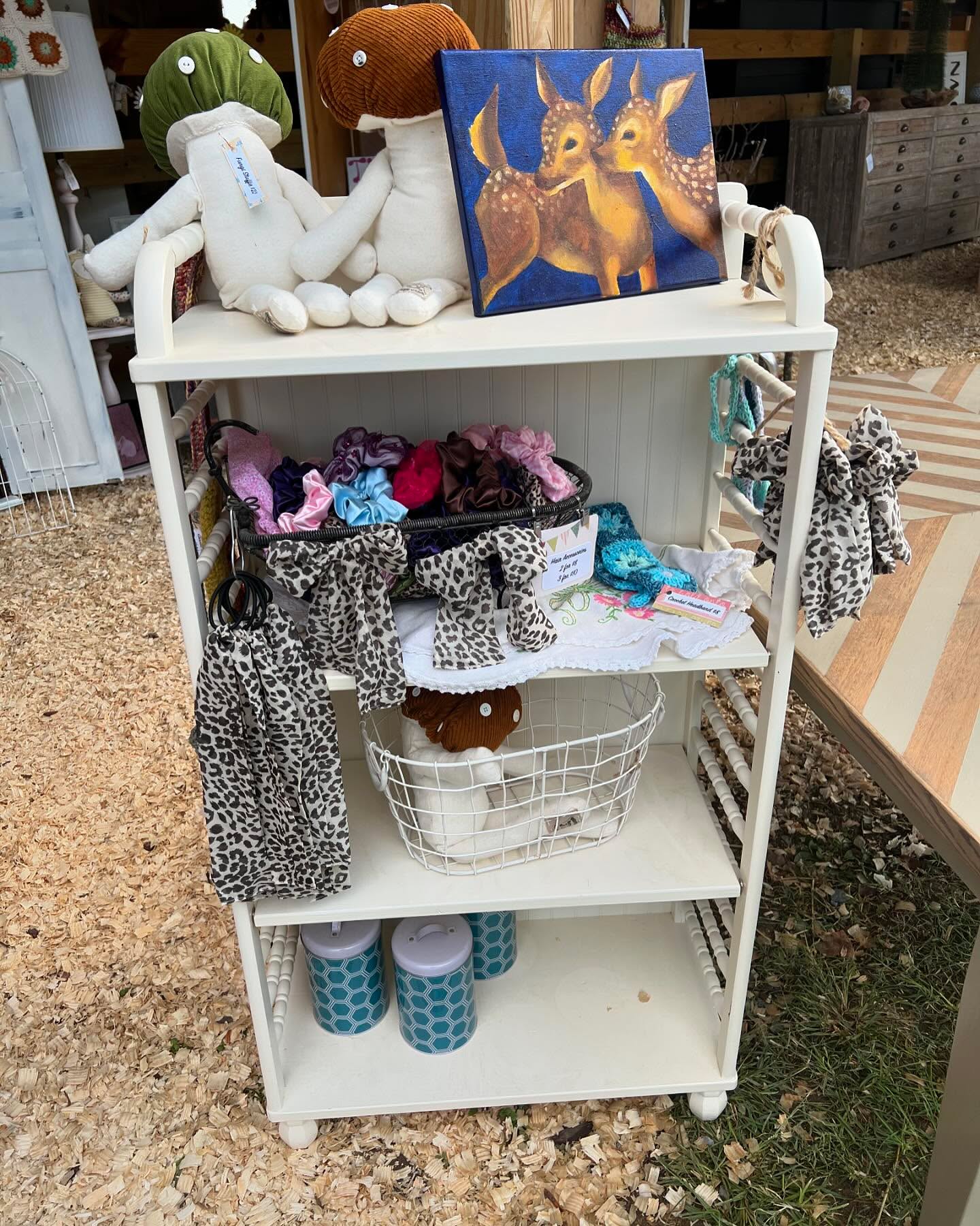 All the goodies from our friend, Lucy @the._art._room. She brought hand-made crocheted items, jewelry, painted artwork and more, perfect for you or gifted to a friend. Shop her lovely pieces at our booth today, 10am-5pm Lucketts Fall Market, Berryville VA.