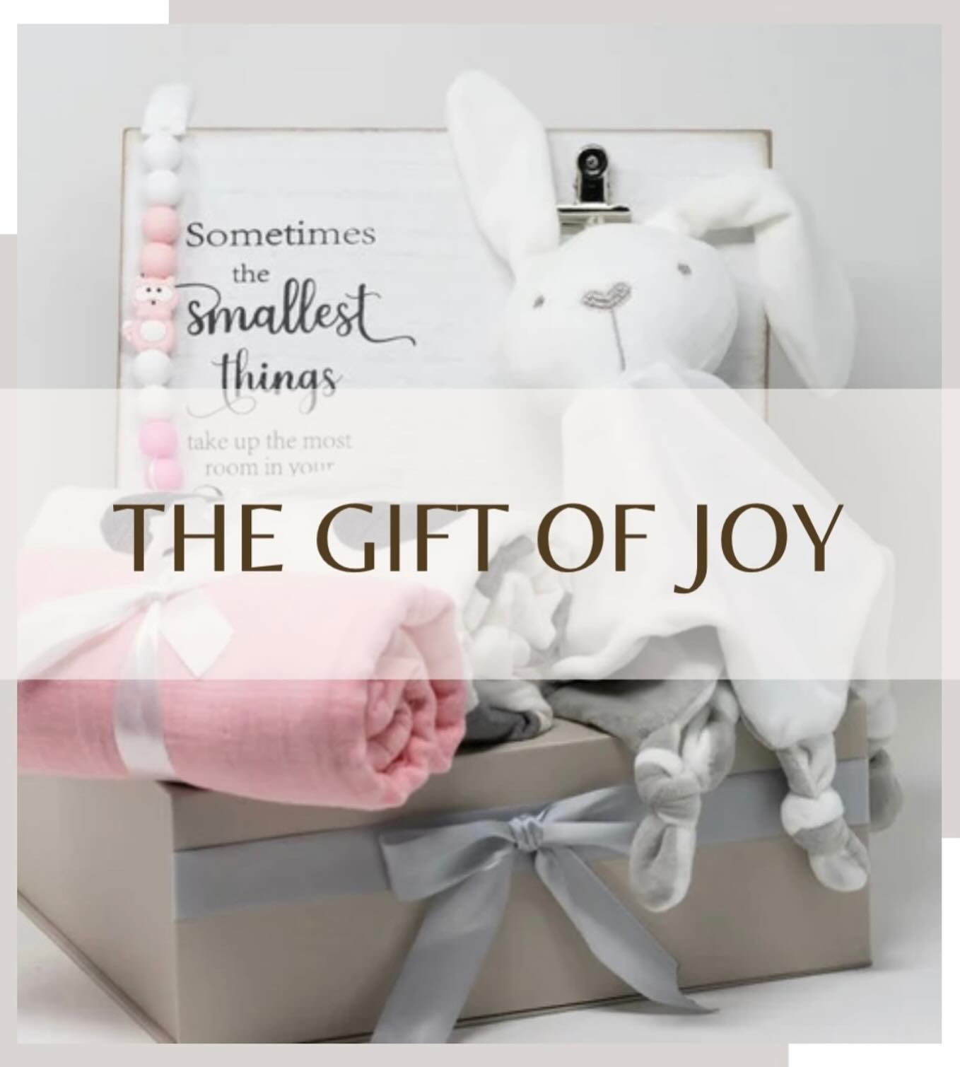 Order the Pink Baby Set Gift from MJGiftsUs today and delight both the baby and parents with its luxurious charm 💫
Share the joy with your little ones! 💝
#babyjoy #babylovers #giftshop #giftbox #giftidea