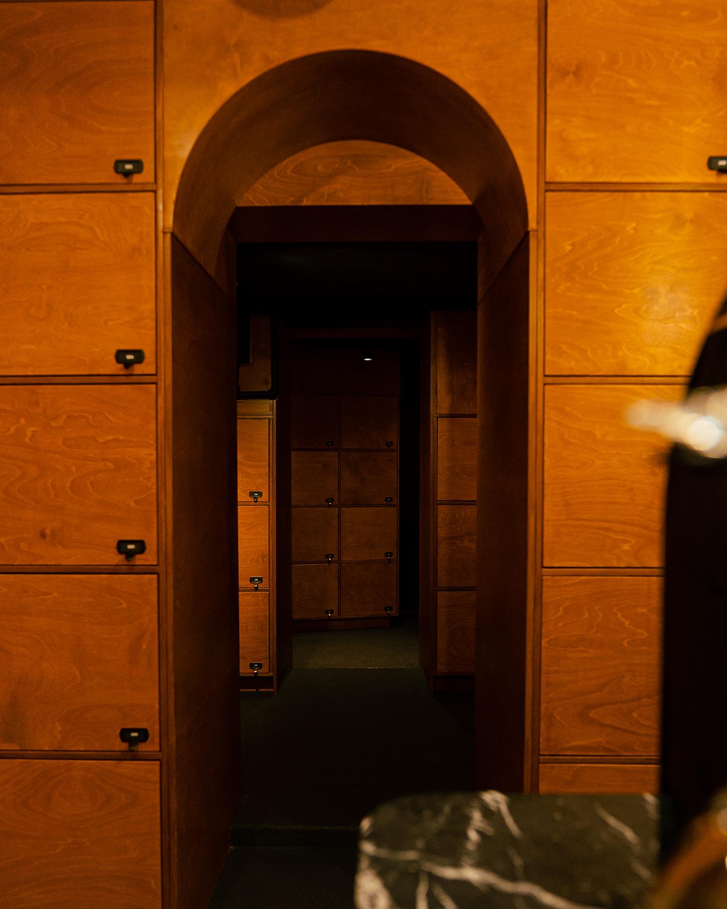 Bienvenue dans nos celliers privés.🍷
Un refuge exclusif pour nos membres Or, Diamant et Corporatif.
www.clubstdenis.com
📸 @maxvisions