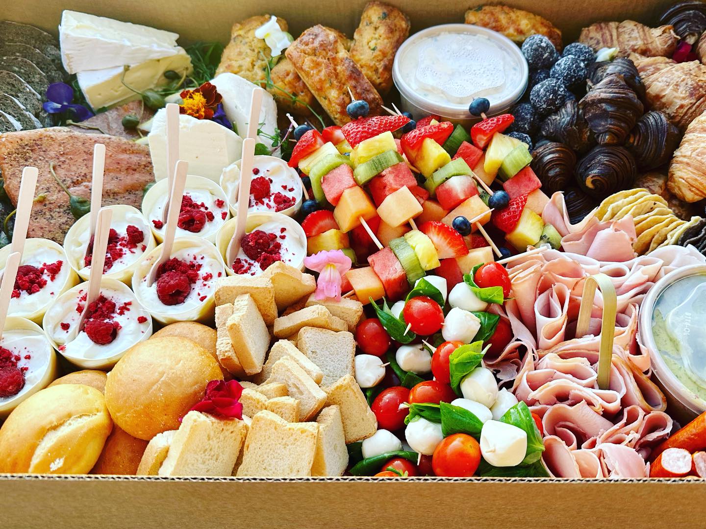 Our brunch box was ready for the game! Go All Blacks!