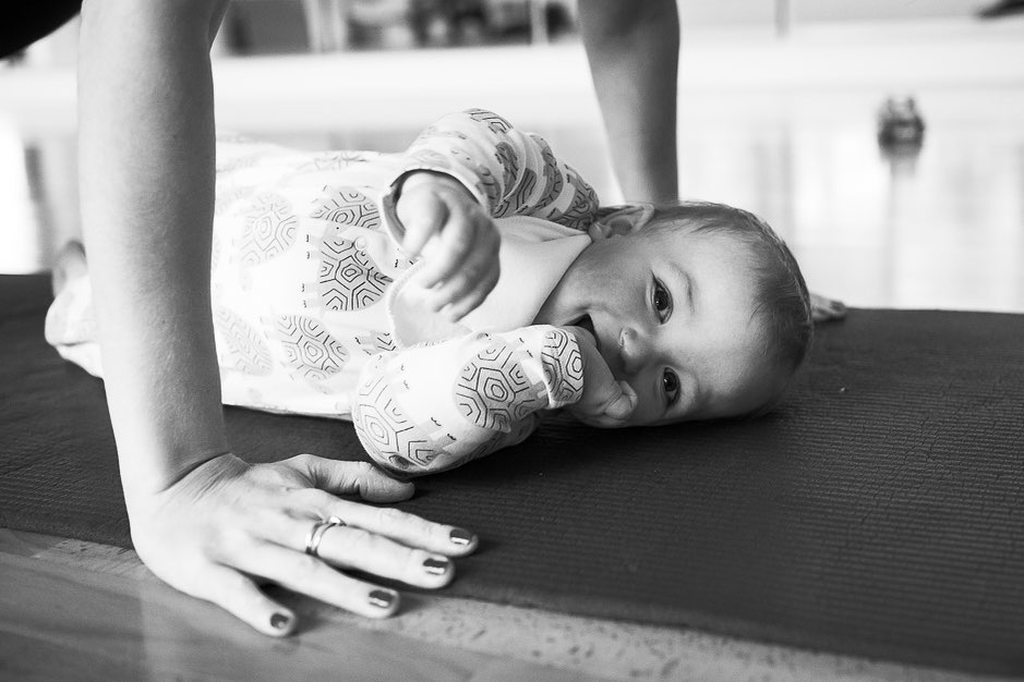 Pilates….. my anchor throughout postpartum rehabilitation 💫♥️
Throwback to my baby boy joining me on the mat!
#postnatalfitness #postnatalpilates #physiotherapy #physiotherapist