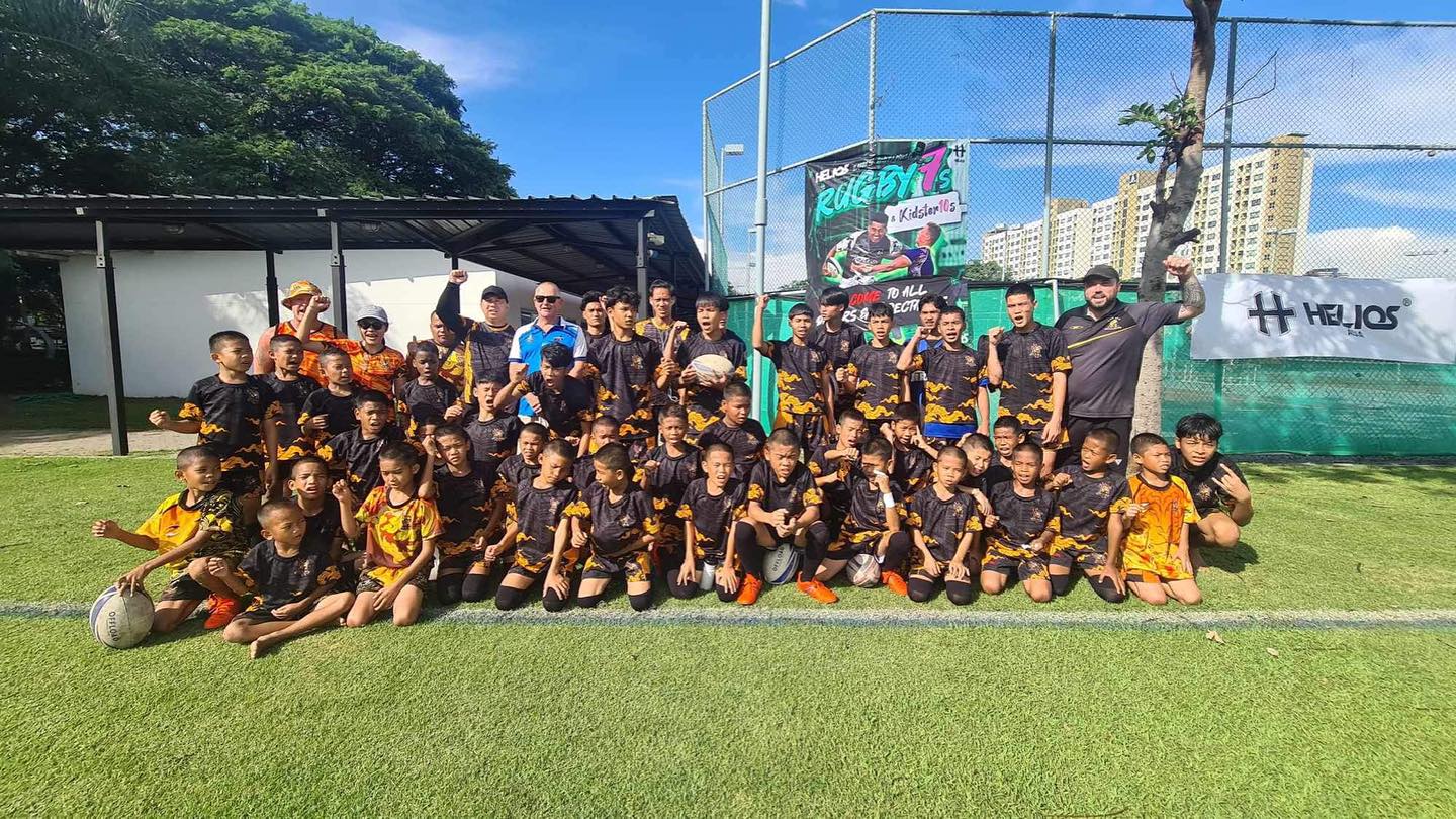 Huge thank you to Lee from the Bangkok 7s committee who helped sponsor half of our entry fee to support the kids.
Nak Suu is a charity program and any amount of support financially is always a huge blessing to the program and these kids for everything that we do.
If you or anyone you know would like to support these kids, please contact us at: dillonnaksuu@gmail.com
#naksuurugbyacademy #naksuurugby #naksuu #rugby #charity #underprivileged #kids #bangkok #thailand