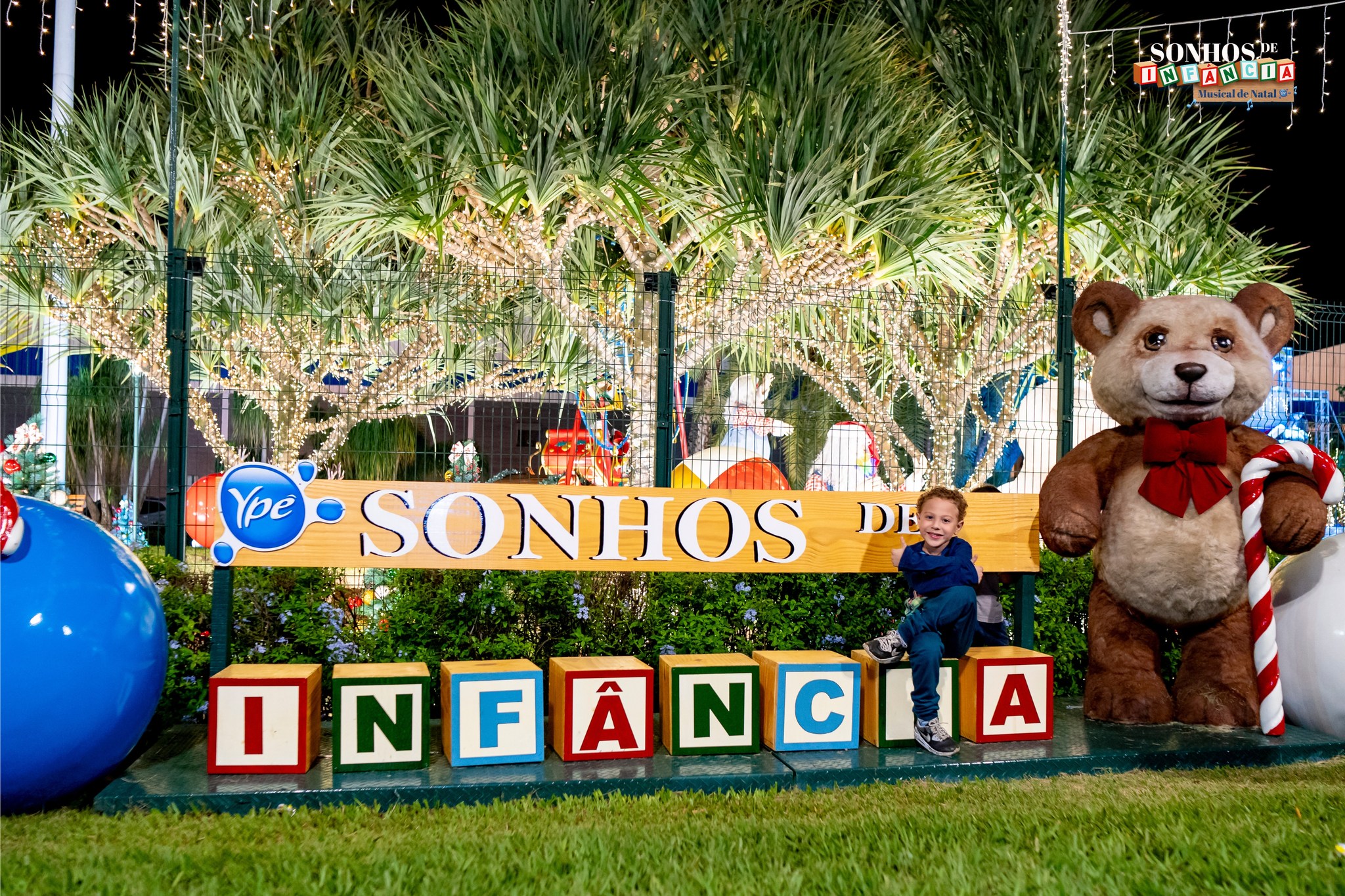 Confira alguns registros da inauguração do evento mais aguardado dessa época do ano: a decoração de Natal Ypê.
Venha prestigiar essa linda tradição natalina!
Aberta ao público todos os finais de semana, de sexta a domingo, das 19h às 22h, até o dia 22 de dezembro.
Nos dias 23 e 24 de dezembro, segunda e terça-feira, das 19h às 22h.
A Banda de Natal se apresentará todas as sextas-feiras, às 20h, e o Musical de Natal acontecerá aos sábados e domingos, também às 20h.
#NatalYpê #SonhosdeInfância #naodeixedesonhar