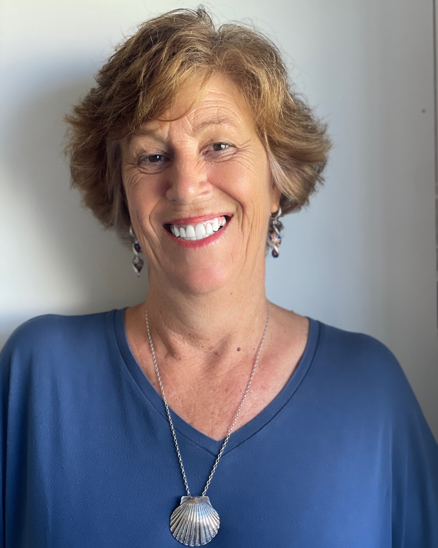 👋🏼
Meet Susanna, your dedicated health practitioner on a mission to empower individuals to reclaim their health naturally. With over two decades of experience, Susanna brings a wealth of knowledge in Colon Hydrotherapy, Ozone Therapy, Naturopathy, Life Coaching, Massage and Energy Healing. ✨
Susannas passion is empowering clients to understand the profound connection between mind, body, and spirit.
Read her full story online.
https://www.flowclinic.co.nz/team/meet-susanna