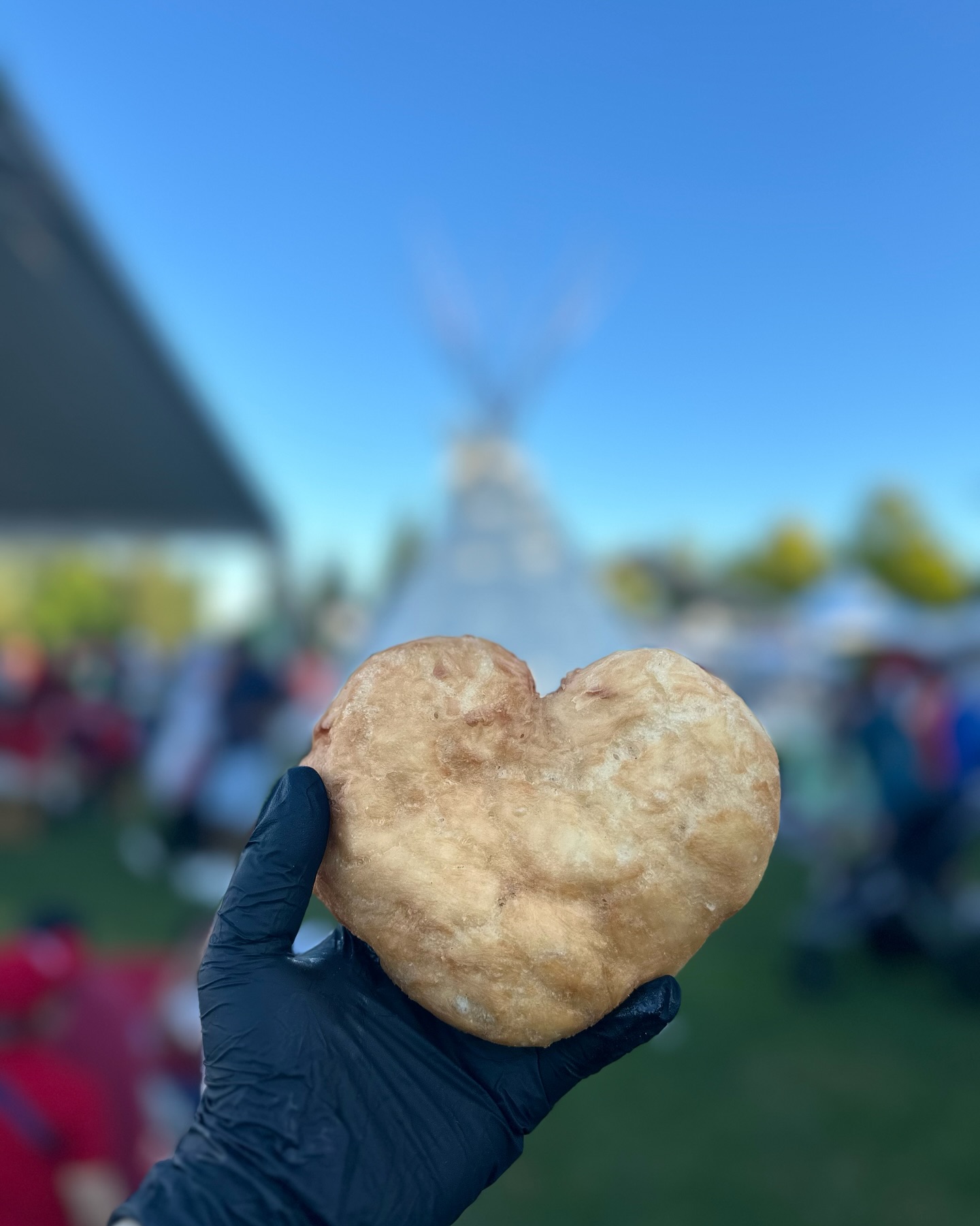 Peace, Love and Bannock Grease 🖤