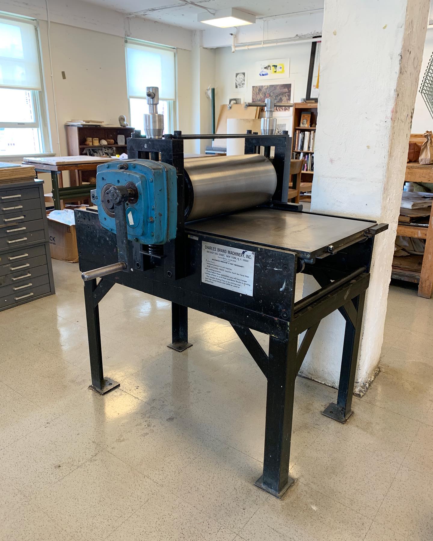 We spent the day down at @baltschoolarts giving this 20x40 Charles Brand etching press some TLC and a much needed replacement wear plate. We also set up a small Conrad combination press to join the studio. Thanks for having us @yamberrhein! #starkpressco #pinklinepress #printnj #baltimoreschoolforthearts #charlesbrandpress #combopress #conrad #etchingpress #printingpress #printing #printer #print #printmaking #tupacwentthere #pressmechanic #preservationthroughproduction #intaglio #reliefprint #monotype